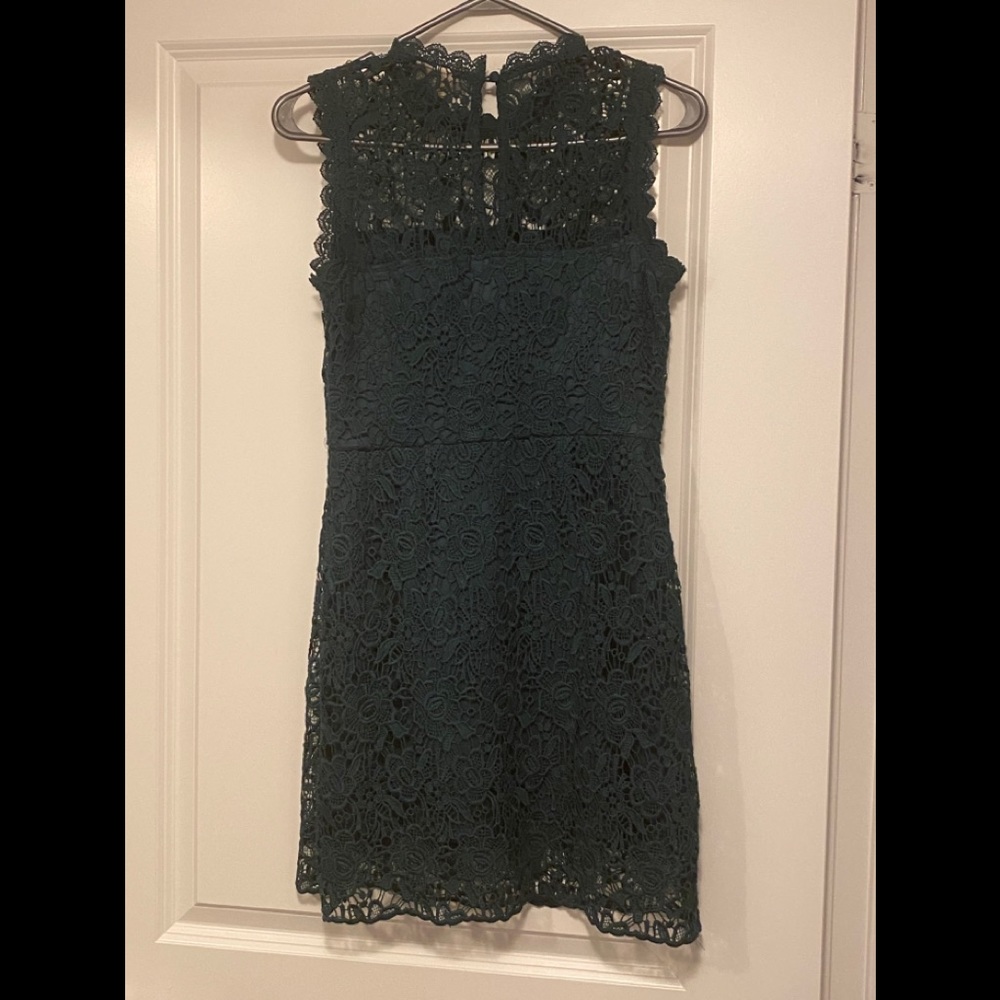 Dress - Picture 2 of 3